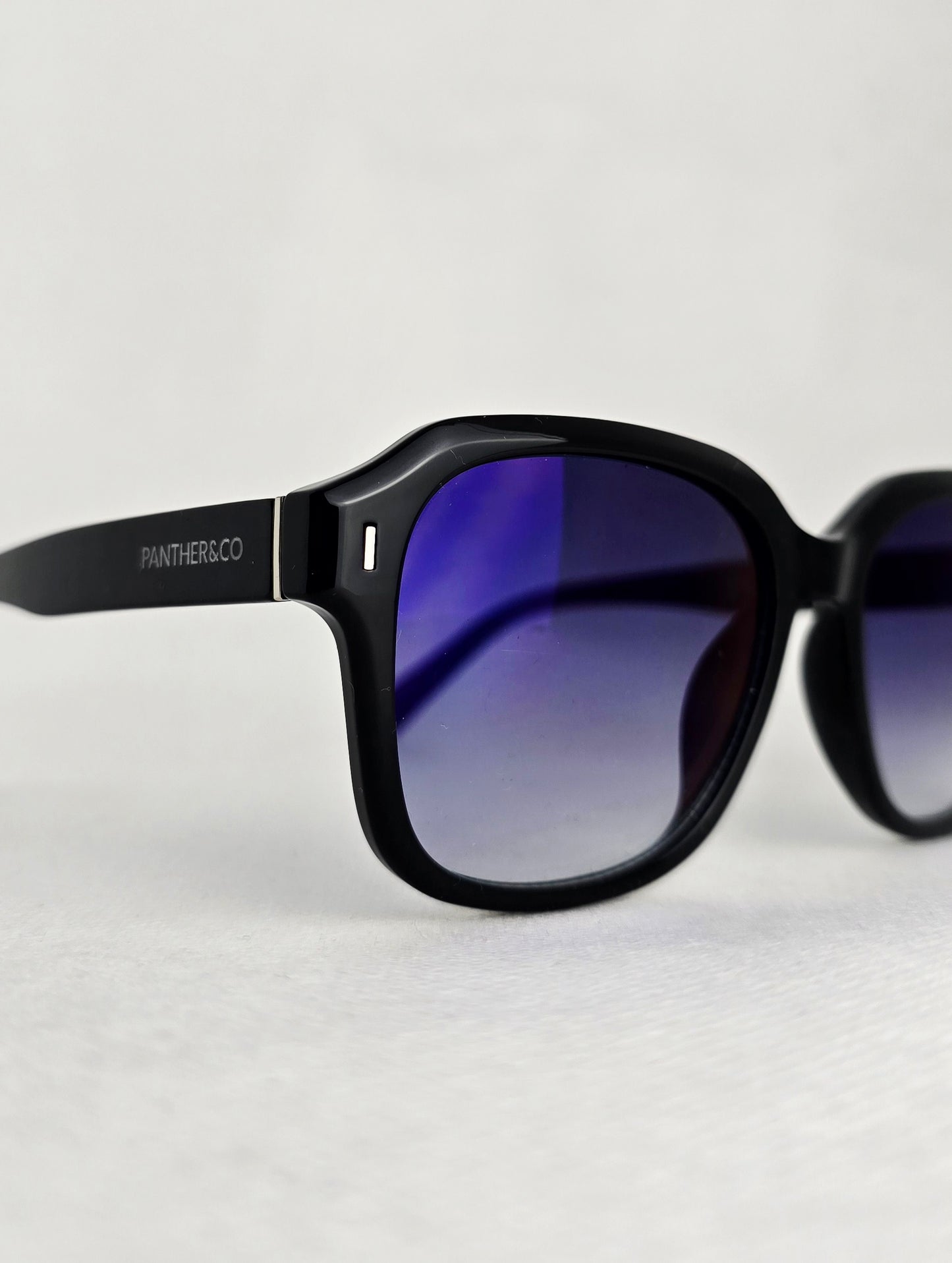 TALIN BLUE